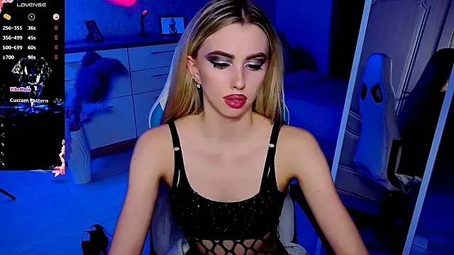 emilia_klar - Emilia_Klar's free webcam - UK Sex Cams