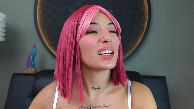 miss_sharlotte18 webcam