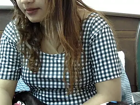 AngelAnaya018 webcam