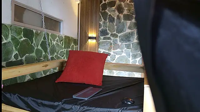 Tifany_boobsgb webcam