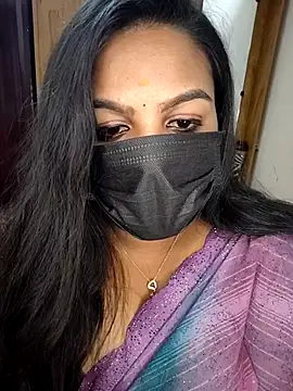 Webcam Model (Tamil_Shara)  is live.Free join now!