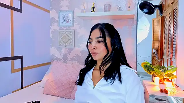 charlottegraay - CharlotteGraay's free webcam - UK Sex Cams