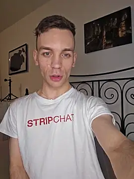 nickdtr23 - Nickdtr23's free webcam - UK Sex Cams