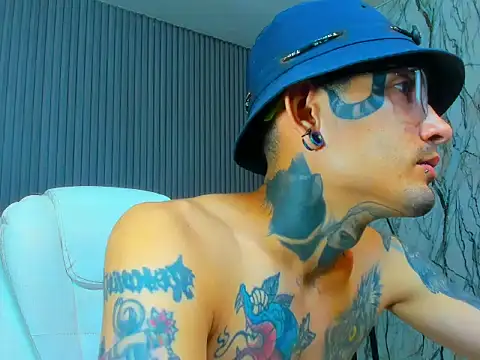 Boy_tatto77 webcam
