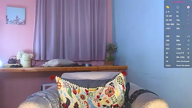 laracroftmansion webcam