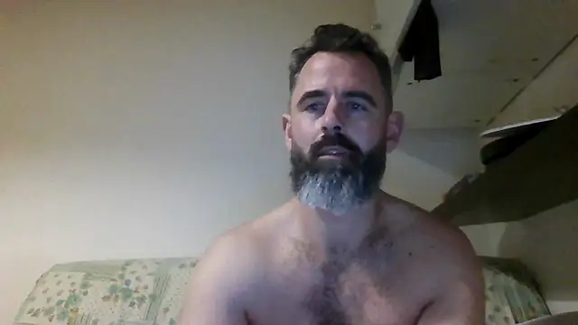 whatYwantMorrre webcam