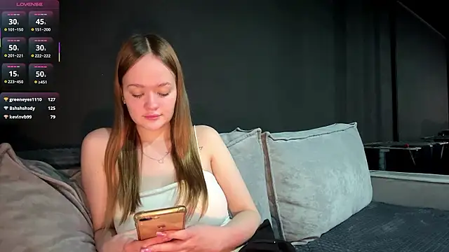 SecretGerl_baby2007 webcam