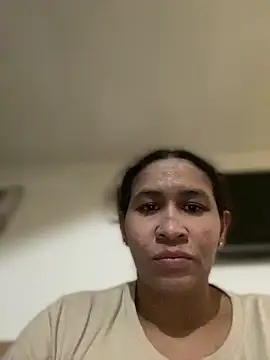 carola-ross - Carola-Ross's free webcam - UK Sex Cams