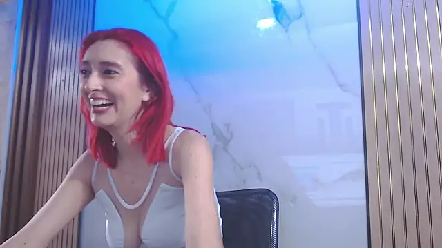 Ruby_Your_Milf webcam