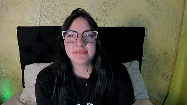 JeniferPowell_nm webcam