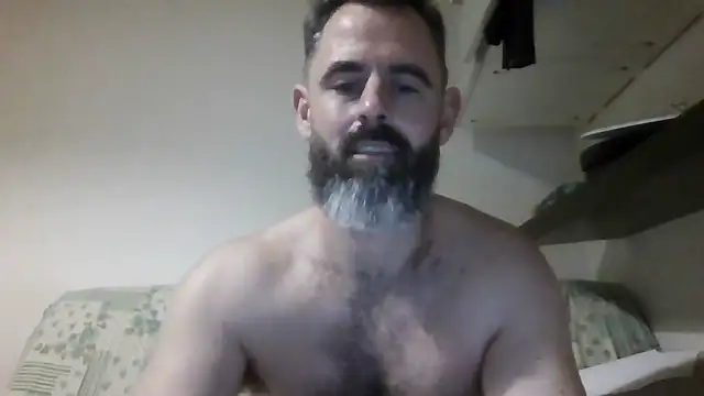 whatYwantMorrre webcam