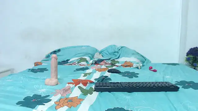 onixandghosty1 - Onixandghosty1's free webcam - UK Sex Cams