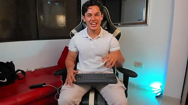 julian_wallace webcam