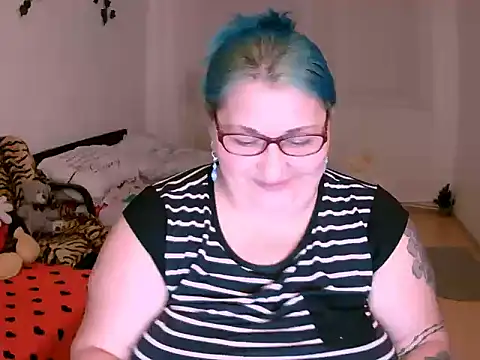 BlondyBigBoobs webcam