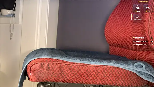 brsrkr - Brsrkr's free webcam - UK Sex Cams