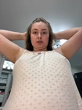 DeniMilkyyyyy webcam