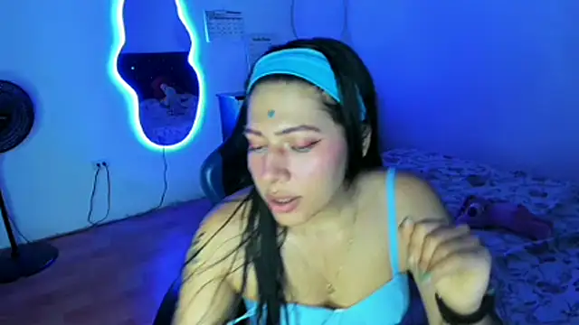 Carolina-petite webcam