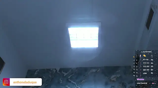 AnthonelaDuque webcam