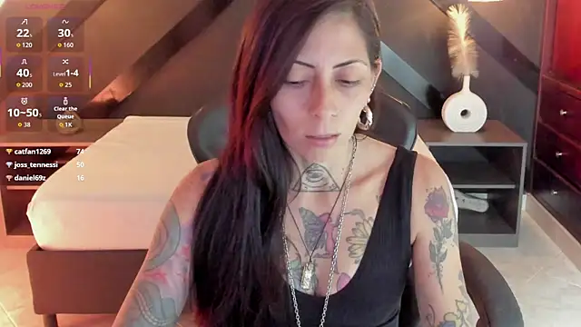 dark_gotica - Dark_gotica's free webcam