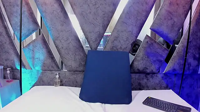 CandyMartinez_ webcam