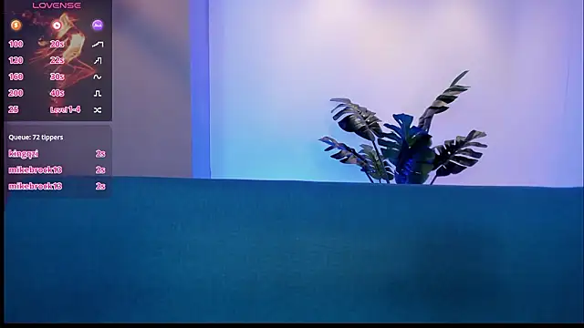 Caroline_Millerr webcam