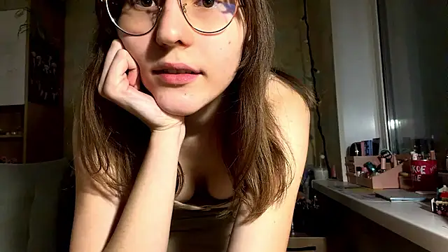 miaaa_moon - Miaaa_Moon's free webcam - UK Sex Cams