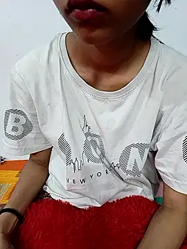 Mustardqueen62 webcam