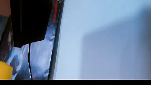 zoe_Nolimits18 webcam