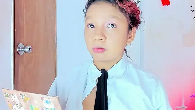 Emily_Coper18 webcam