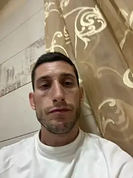 gionnytav (M young) - Sborrata cum