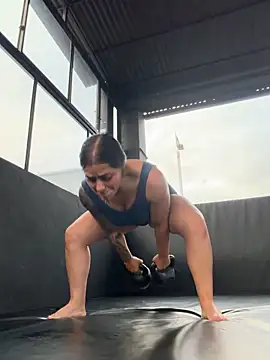 AlannaEvons Live Webcam on Stripchat