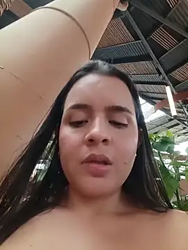 Julieth_hot-69 webcam