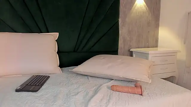 Alexiis_Etereo webcam