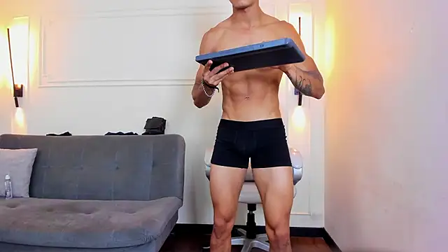 Paradise_boy_s webcam