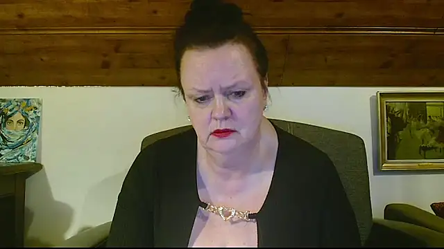 TiffanyMature webcam