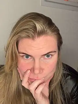 SexyBlondJoanna webcam