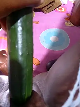 sexy_prettytiff webcam