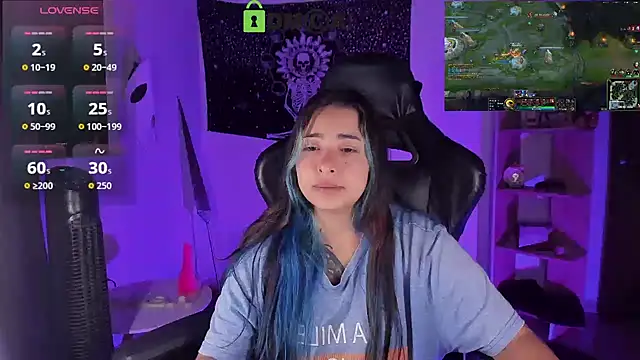 sweetcoralinee webcam