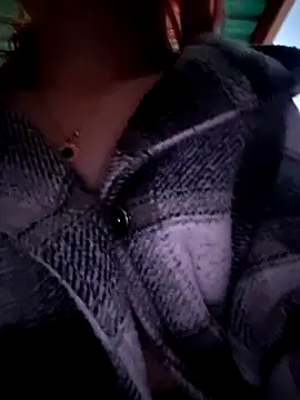 cataleya_16 (F young) - Off Bra in bar publi