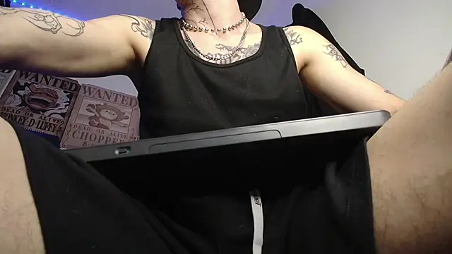 Anhony_Muscle webcam