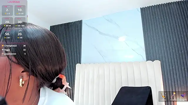 Arianaa_Cooper_ webcam