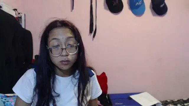 Violet_And_Smith webcam