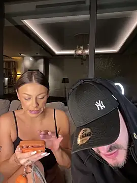 porno chat room SexOnMyLvL