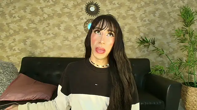 nayla_monroee (T young) - Cum now Nayla 🥛