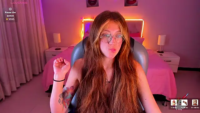 Emily_Warren_ webcam