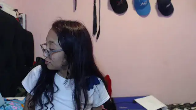 Violet_And_Smith webcam