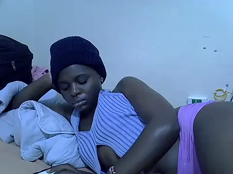 creamypussyy21 webcam