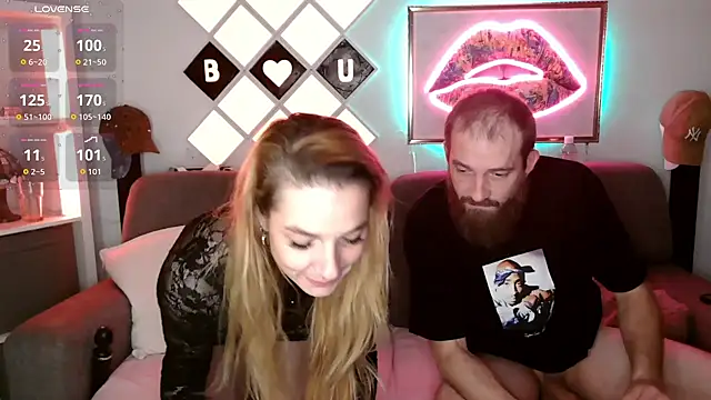 XBellaXundXUweX's room