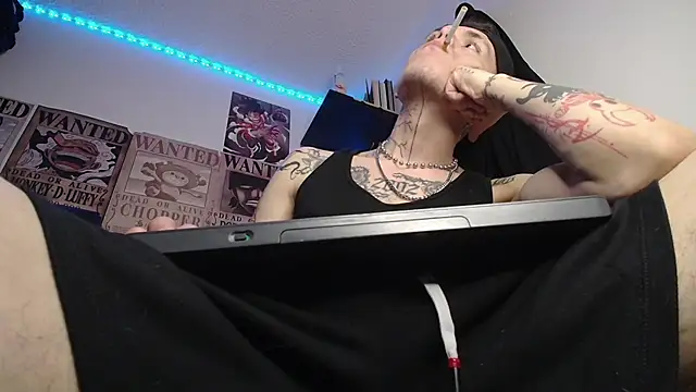 Anhony_Muscle webcam