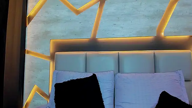 Valeriabigass webcam